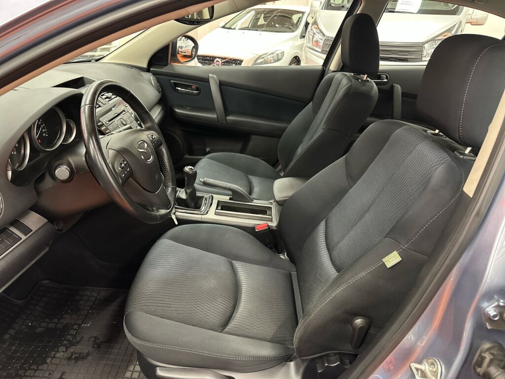 Mazda 6 2010 Sininen