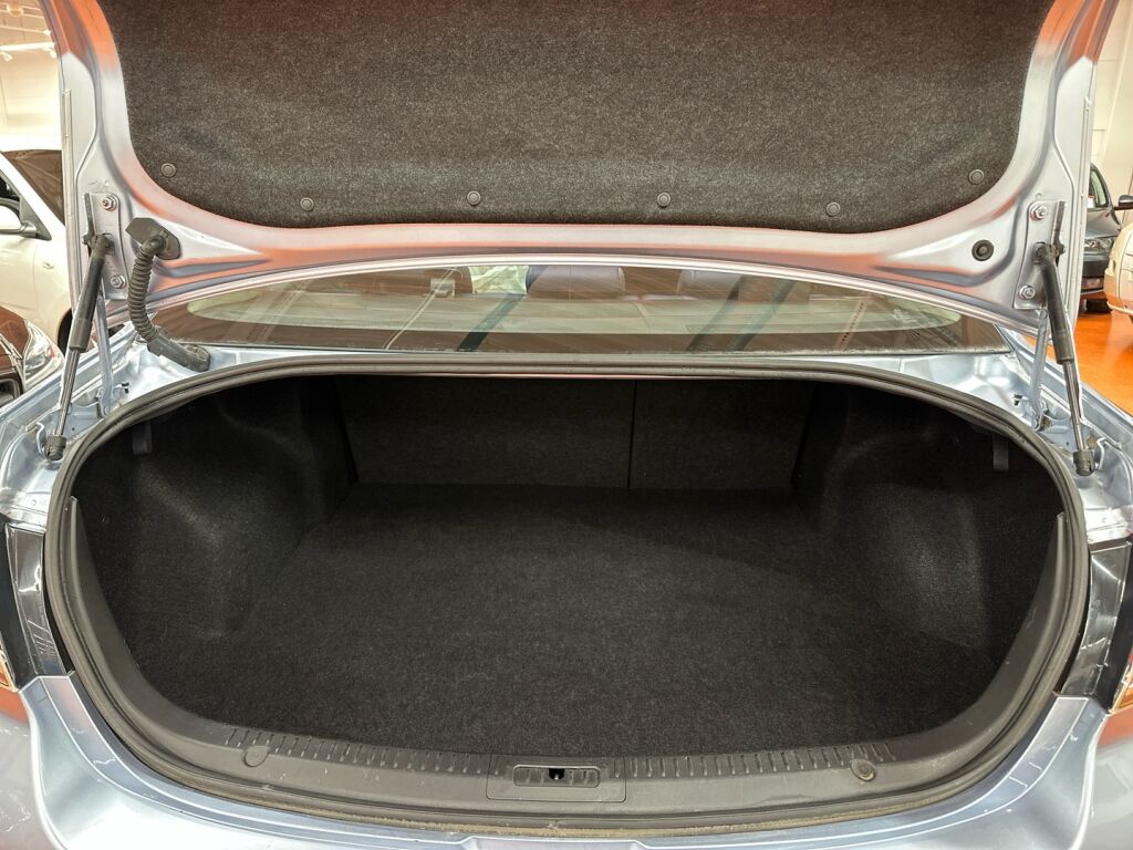 Mazda 6 2010 Sininen