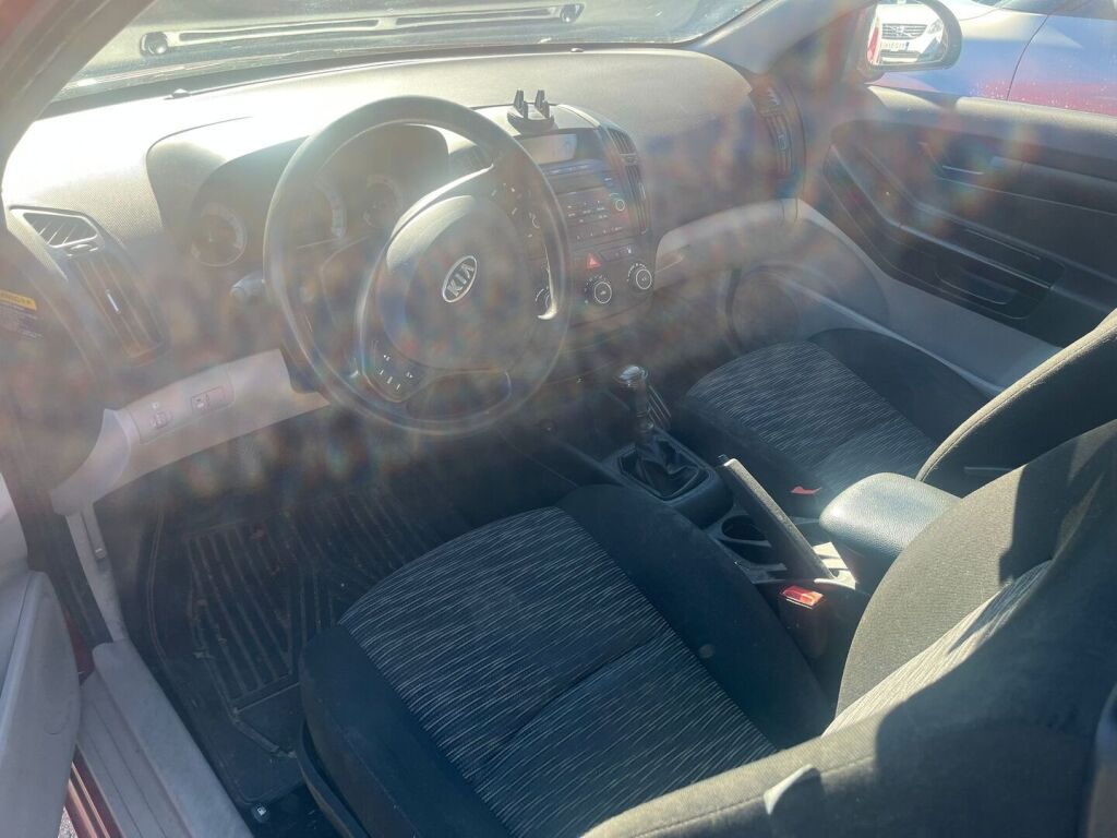 Kia ProCeed 2008 Punainen