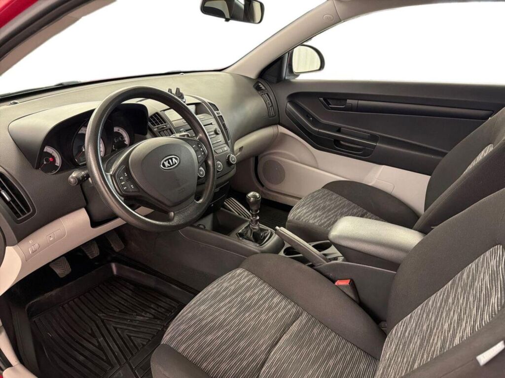 Kia ProCeed 2008 Punainen