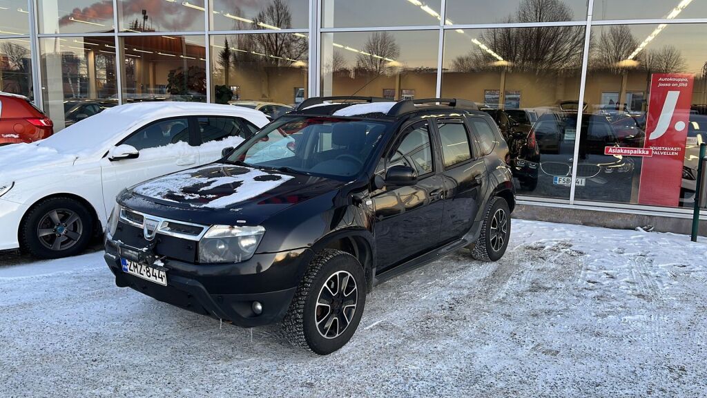 Dacia Duster 2011 Musta