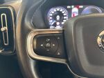 Volvo XC40 2020 Musta