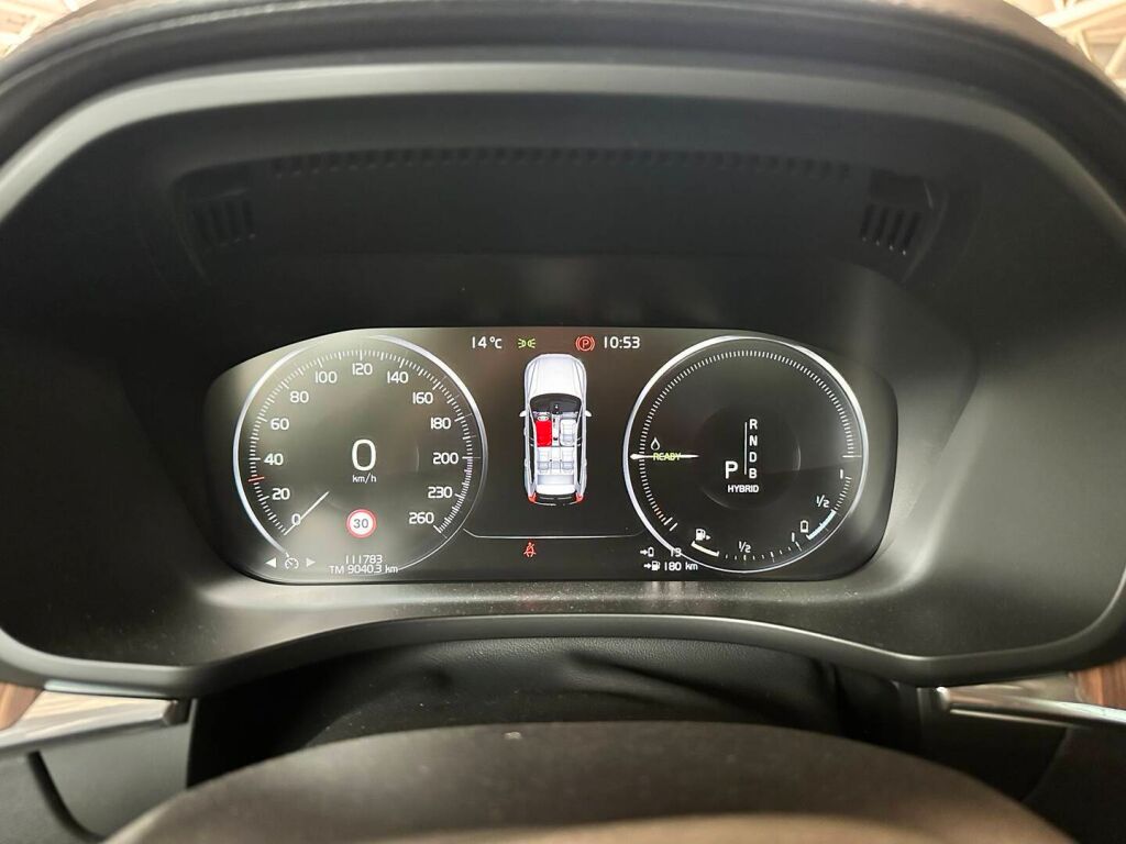 Volvo XC60 2019 Musta