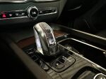 Volvo XC60 2019 Musta