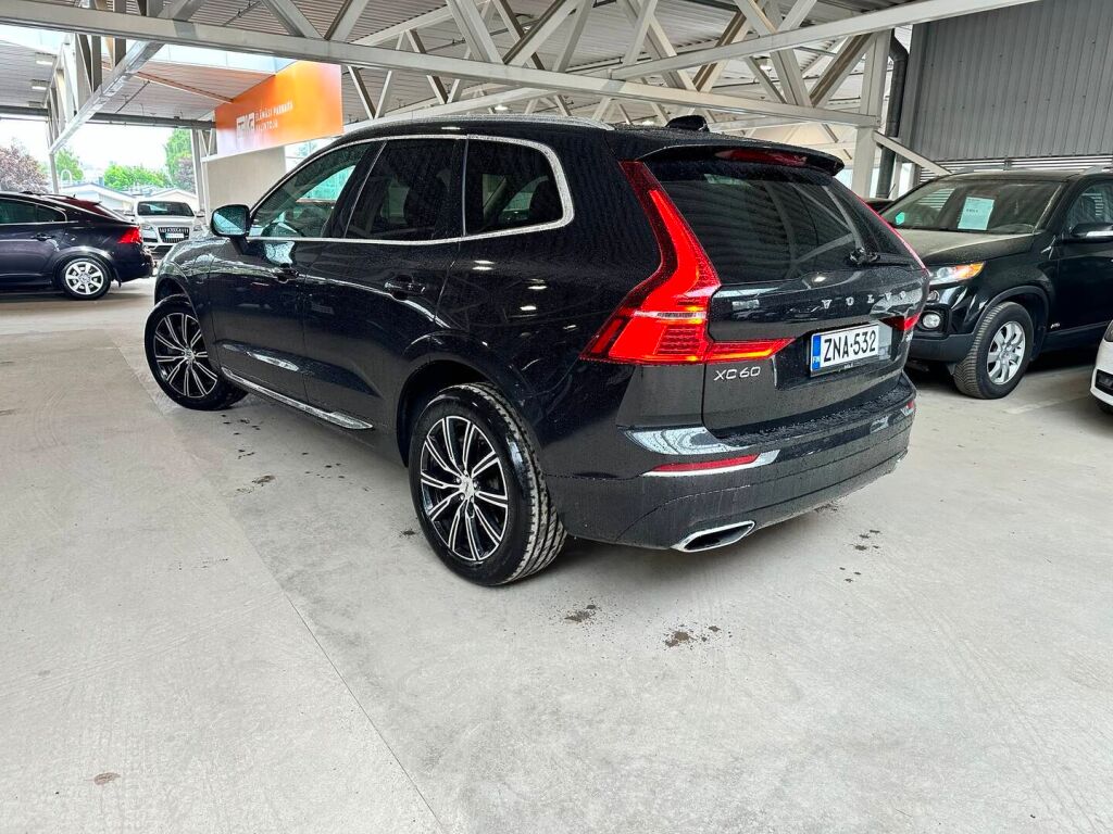 Volvo XC60 2019 Musta