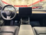 Tesla Model 3 2020 Valkoinen
