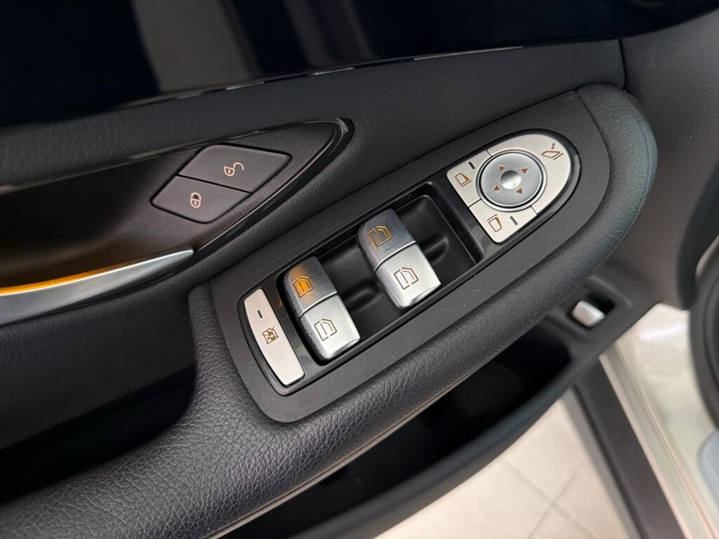 Mercedes-Benz GLC 2020 Harmaa