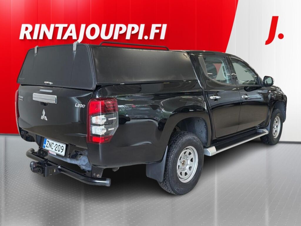 Mitsubishi L200 2020 Musta