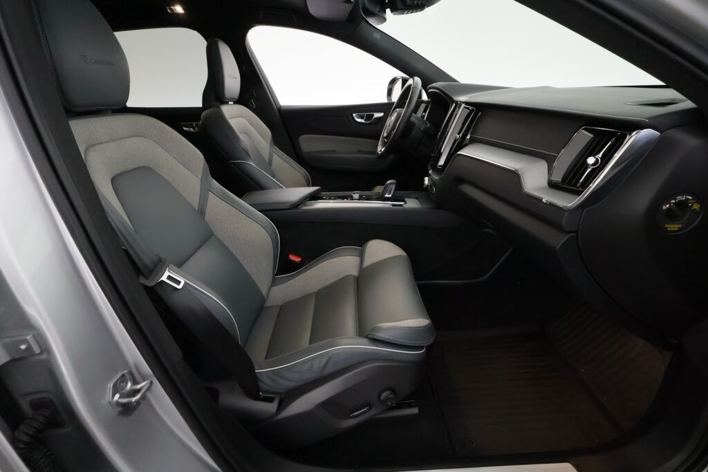 Volvo XC60 2020 Harmaa