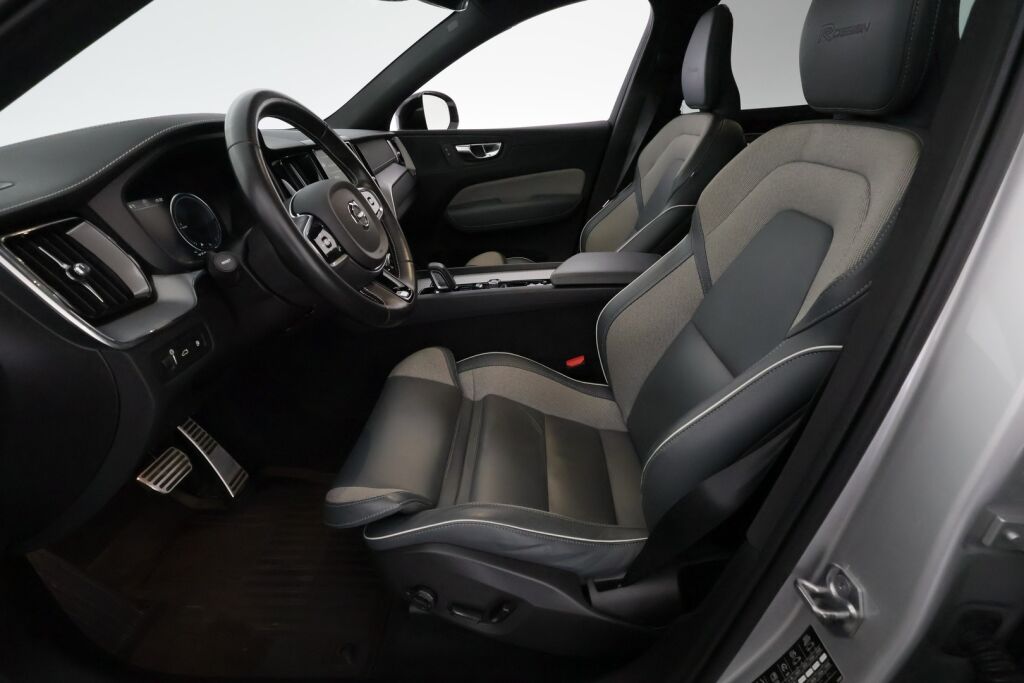 Volvo XC60 2020 Harmaa