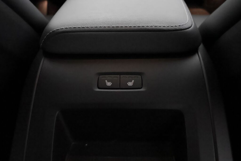 Volvo XC60 2020 Harmaa