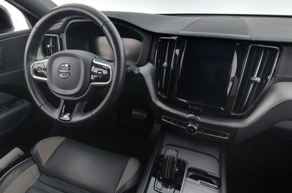 Volvo XC60 2020 Harmaa