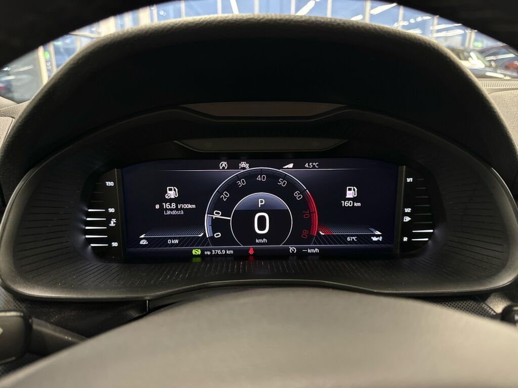 Skoda Kamiq 2020 Musta