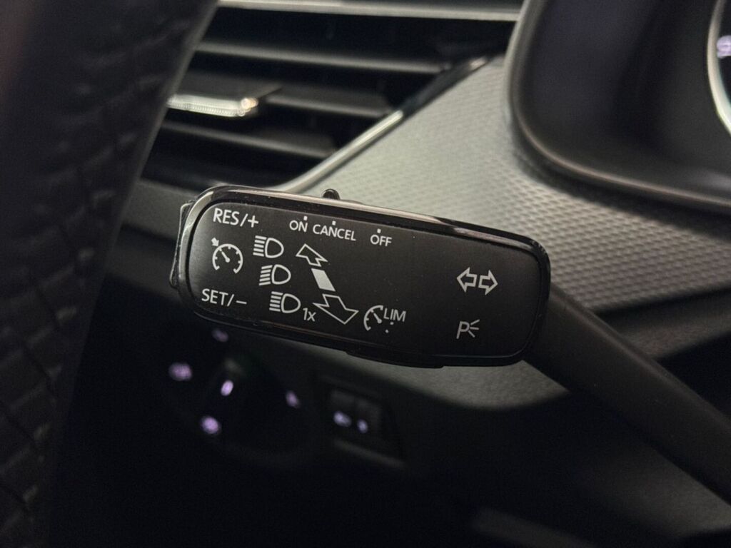 Skoda Kamiq 2020 Harmaa
