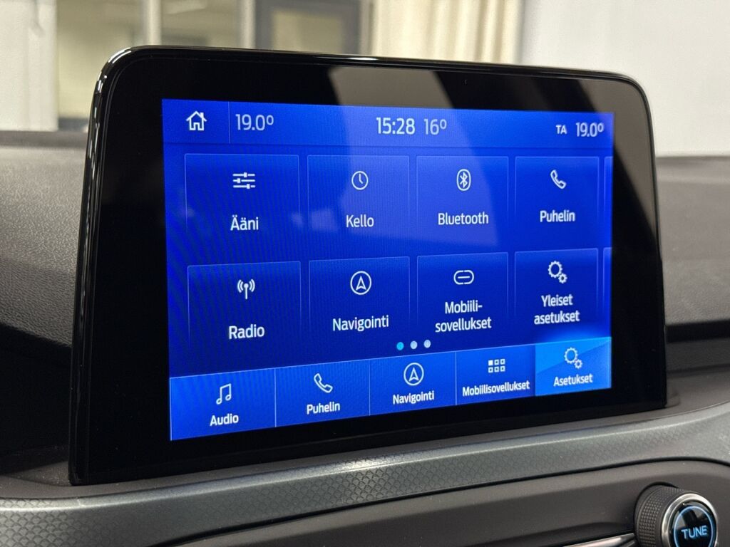 Ford Focus 2020 Musta