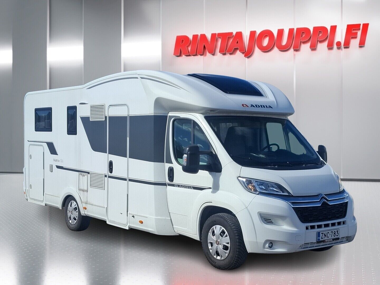 Adria Matrix Axess 670 SL