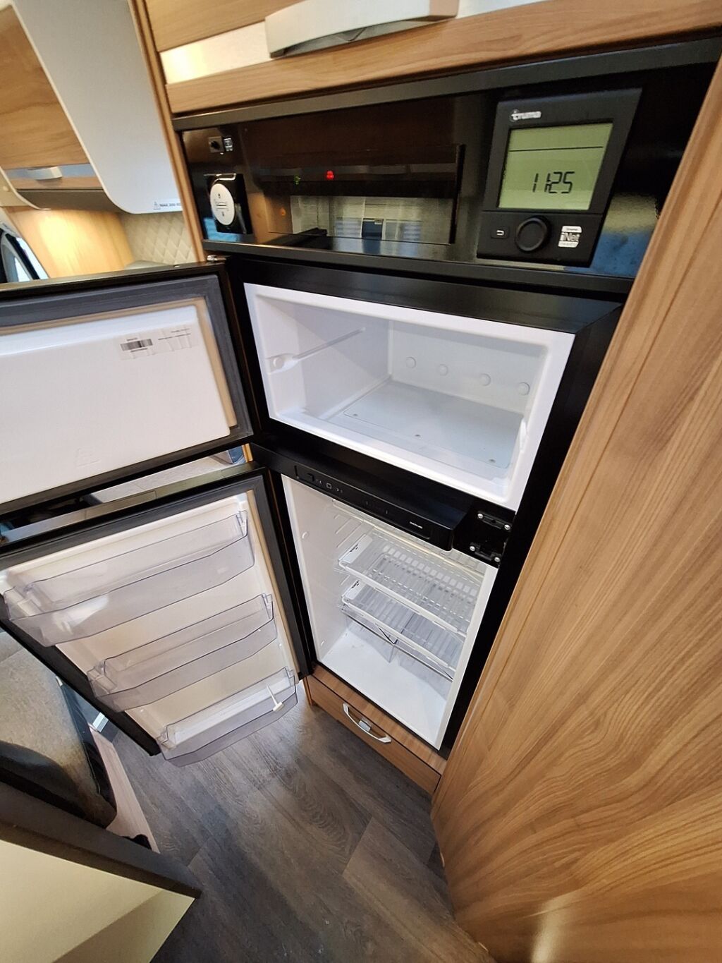 Adria Matrix Axess 670 SL 2020 Valkoinen