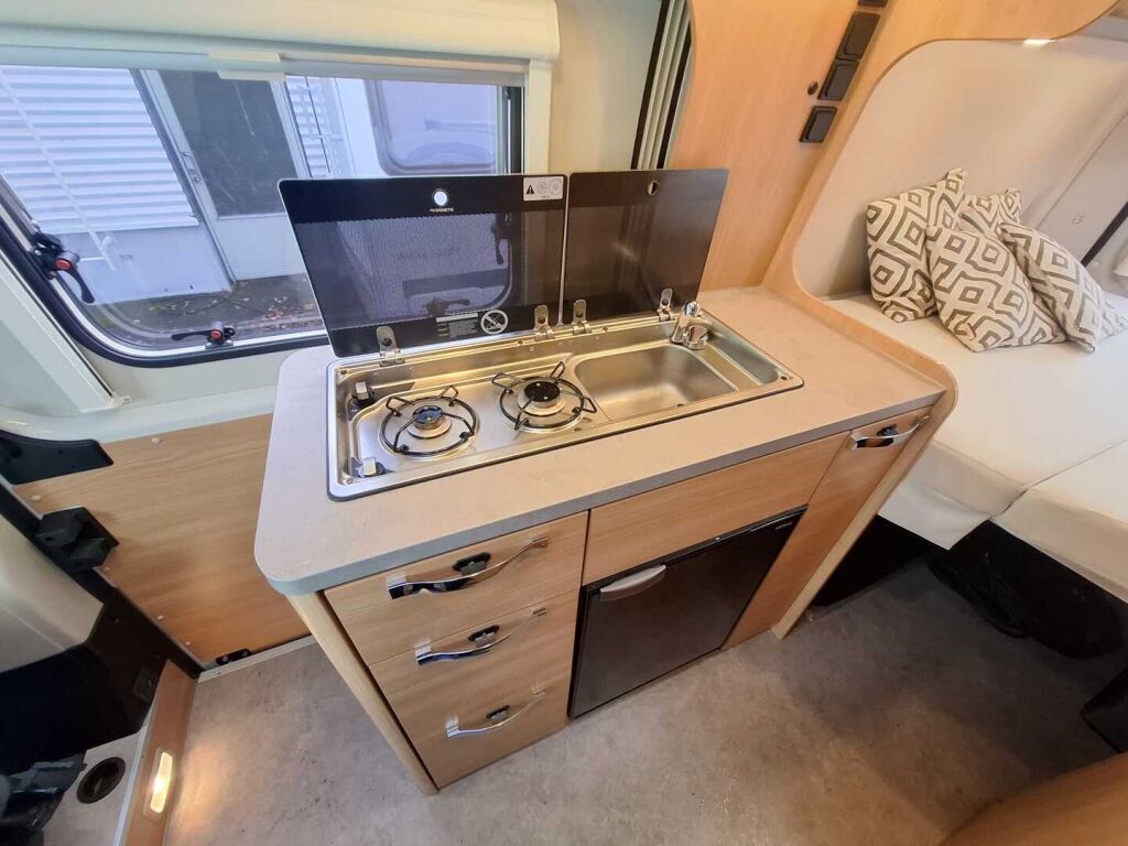 Weinsberg CaraTour VAN 540 2020 Valkoinen