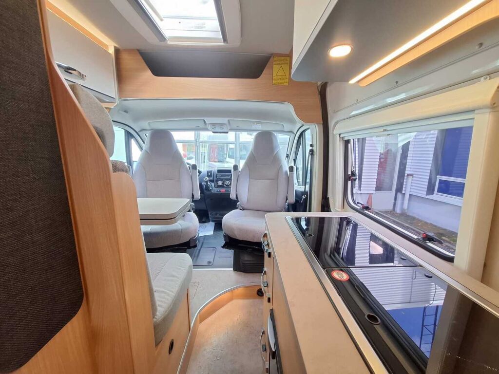 Weinsberg CaraTour VAN 540 2020 Valkoinen