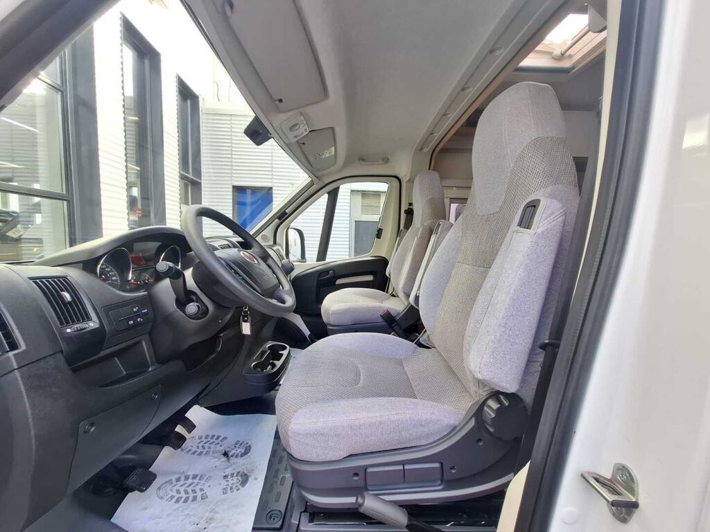 Weinsberg CaraTour VAN 540 2020 Valkoinen