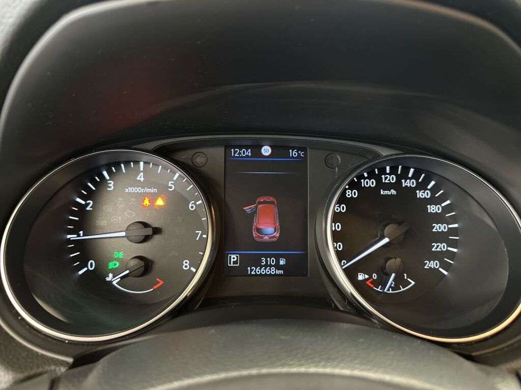 Nissan Qashqai 2020 Punainen