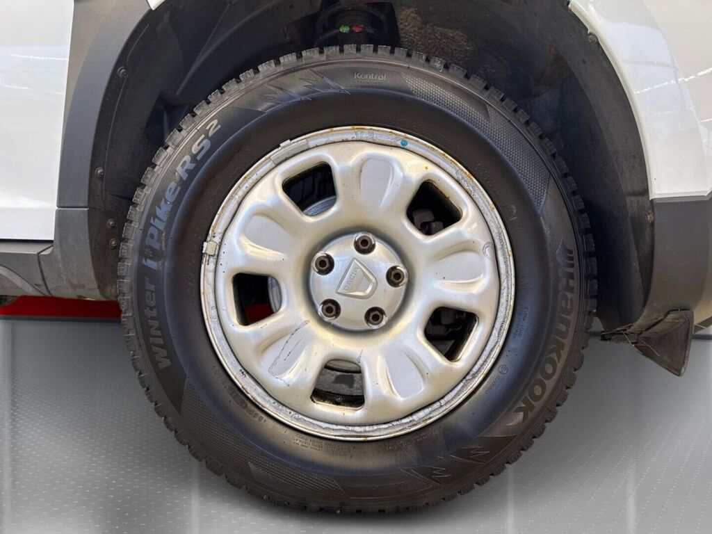 Dacia Duster 2020 Valkoinen