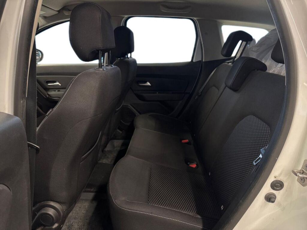 Dacia Duster 2020 Valkoinen