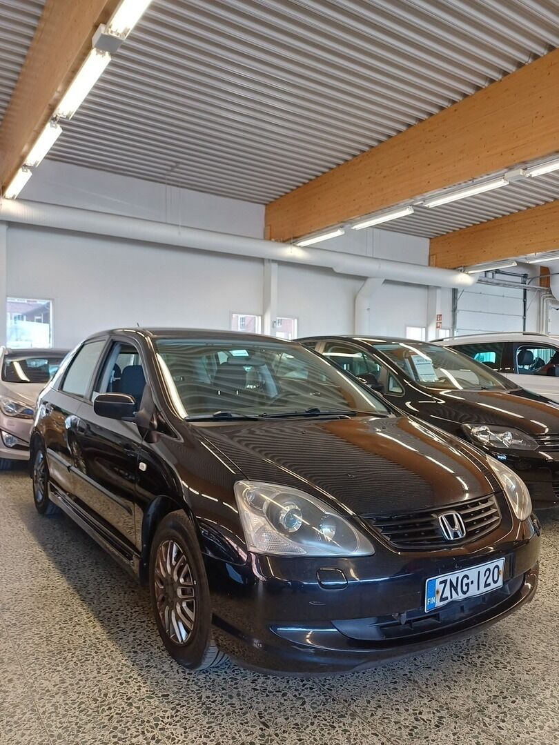 Honda Civic 2004 Musta