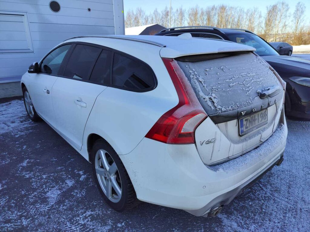 Volvo V60 2017 