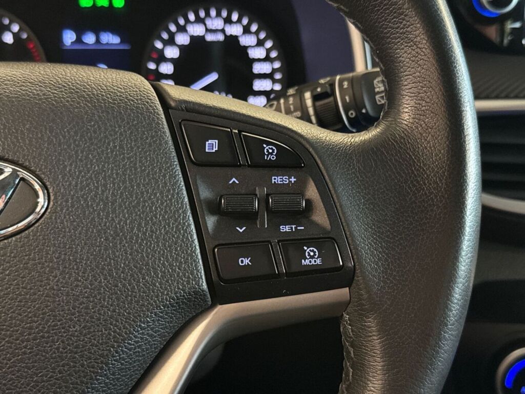 Hyundai Tucson 2020 Punainen