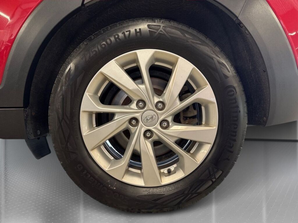 Hyundai Tucson 2020 Punainen