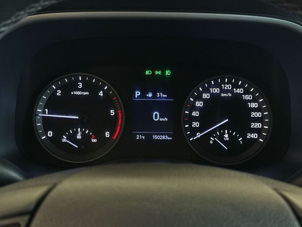 Hyundai Tucson 2020 Punainen