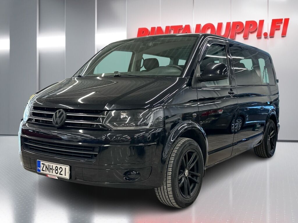 Volkswagen Caravelle 2012 Musta