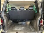 Volkswagen Caravelle 2012 Musta