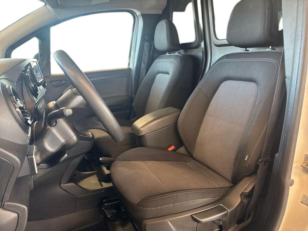 Mercedes-Benz Citan 2023 Valkoinen