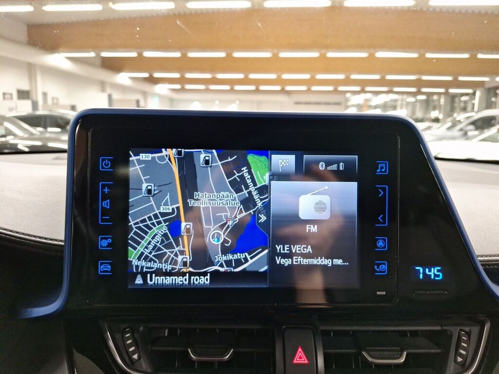 Toyota C-HR 2019 Sininen