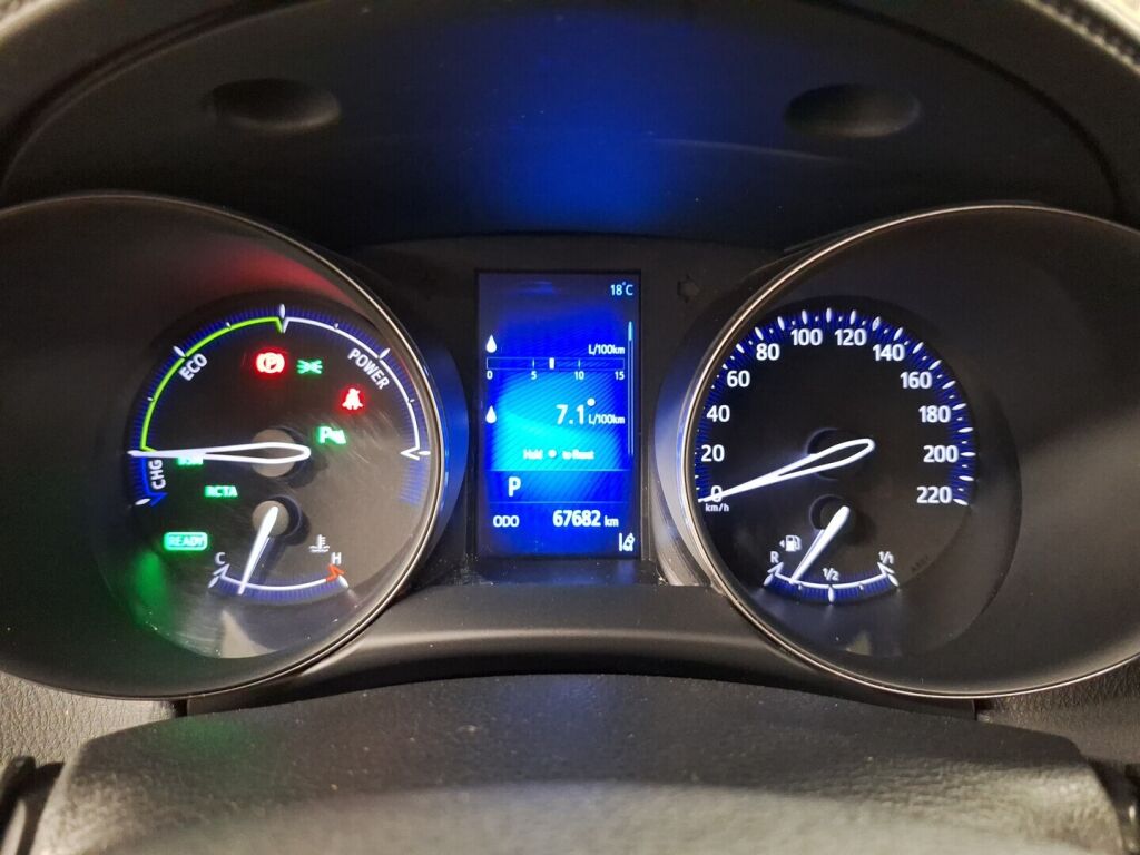 Toyota C-HR 2019 Sininen