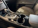 Ford Mondeo 2022 Musta