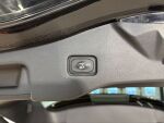 Ford Mondeo 2022 Musta