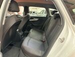 Audi A4 2022 Valkoinen