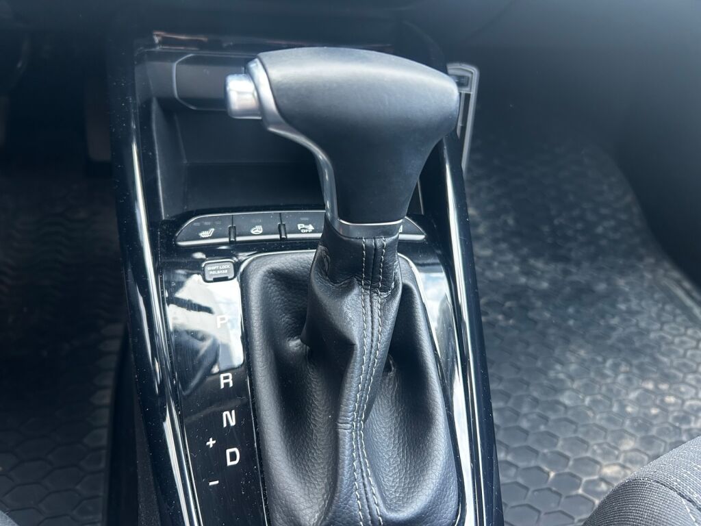 Kia Stonic 2020 Valkoinen
