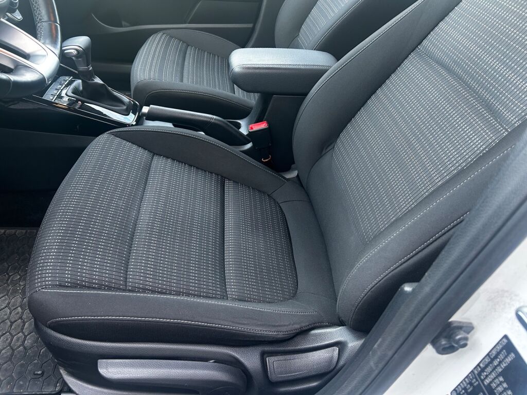 Kia Stonic 2020 Valkoinen