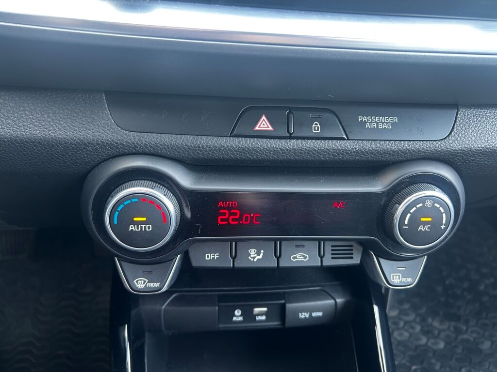 Kia Stonic 2020 Valkoinen