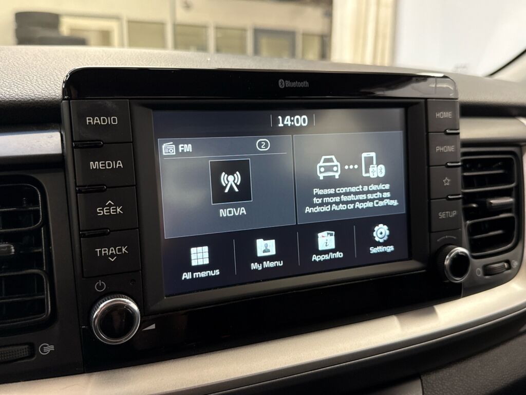 Kia Stonic 2020 Punainen