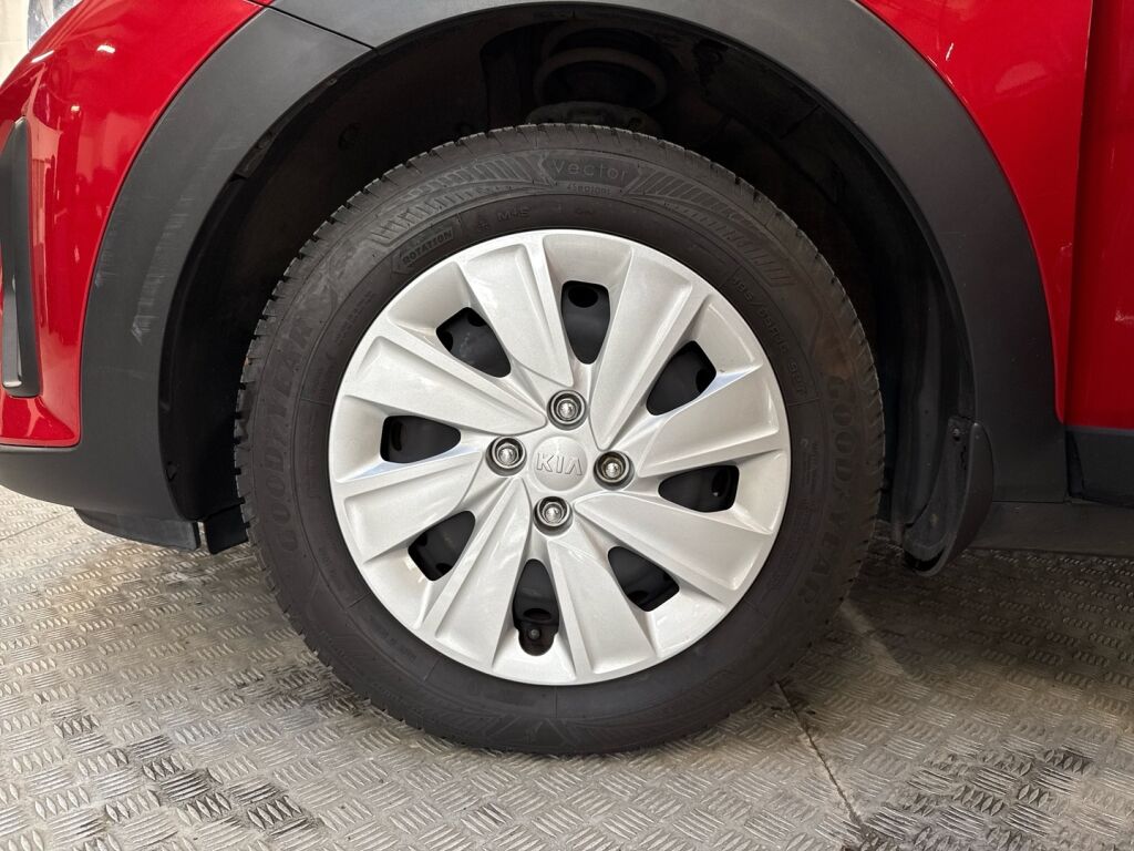 Kia Stonic 2020 Punainen