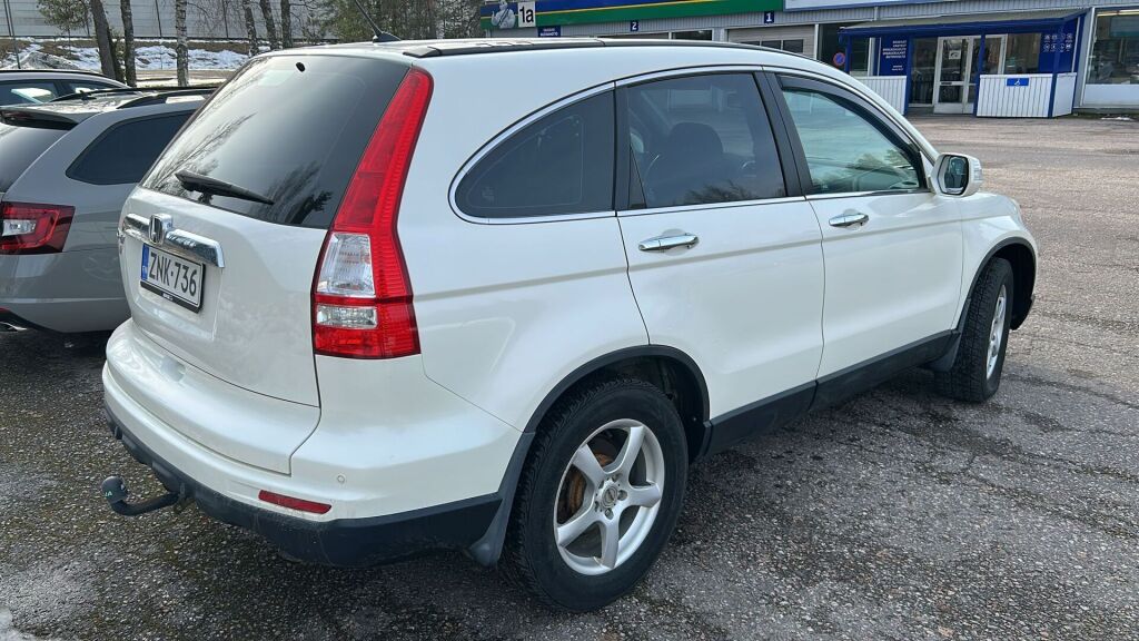 Honda CR-V 2010 Valkoinen