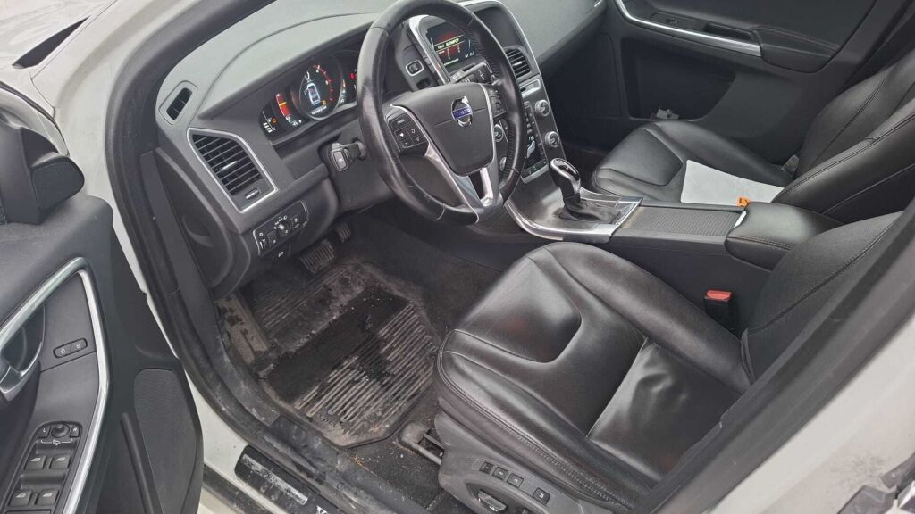 Volvo XC60 2016 Valkoinen