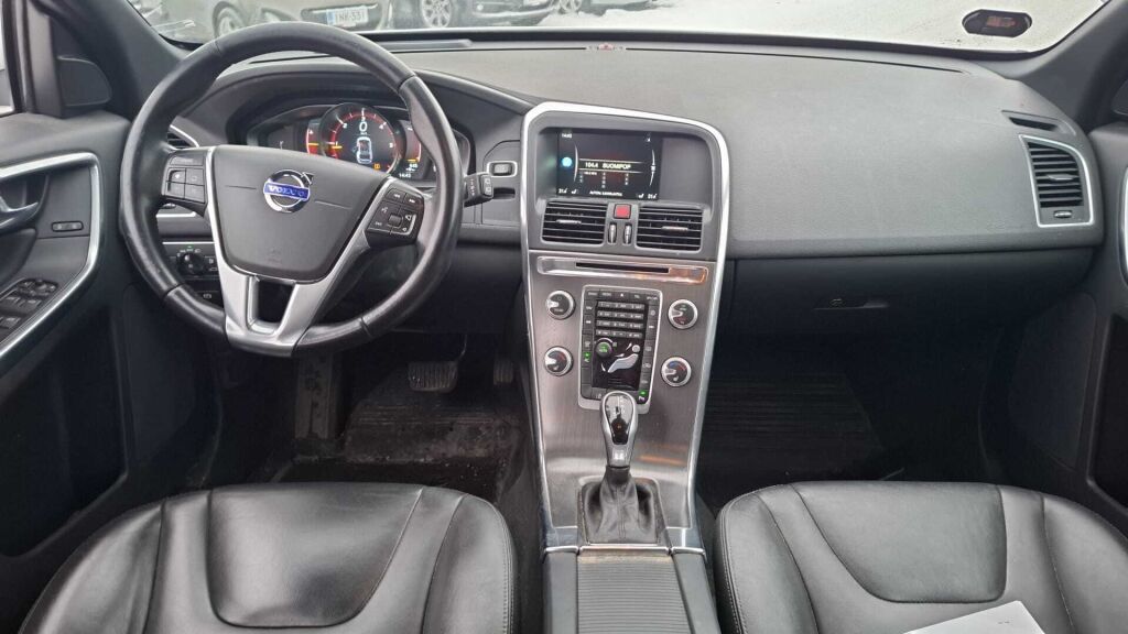 Volvo XC60 2016 Valkoinen