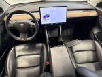 Tesla Model 3 2020 Valkoinen