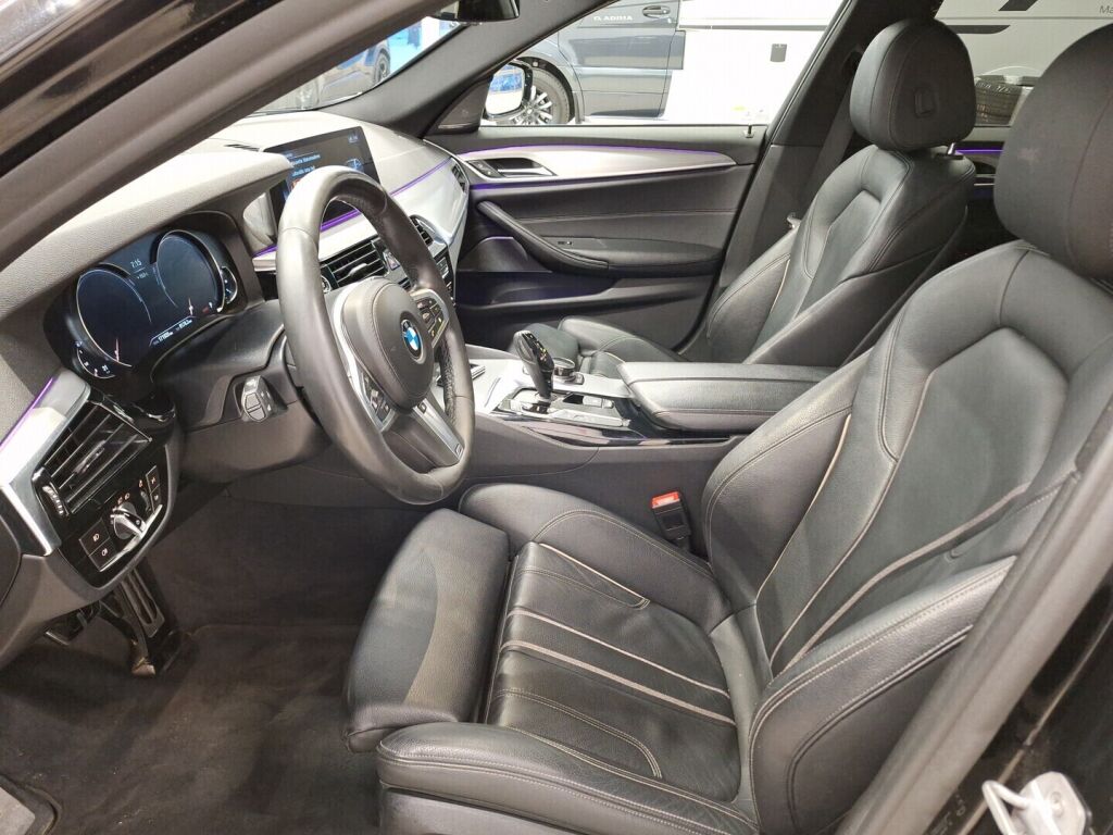 BMW 530 2018 Musta